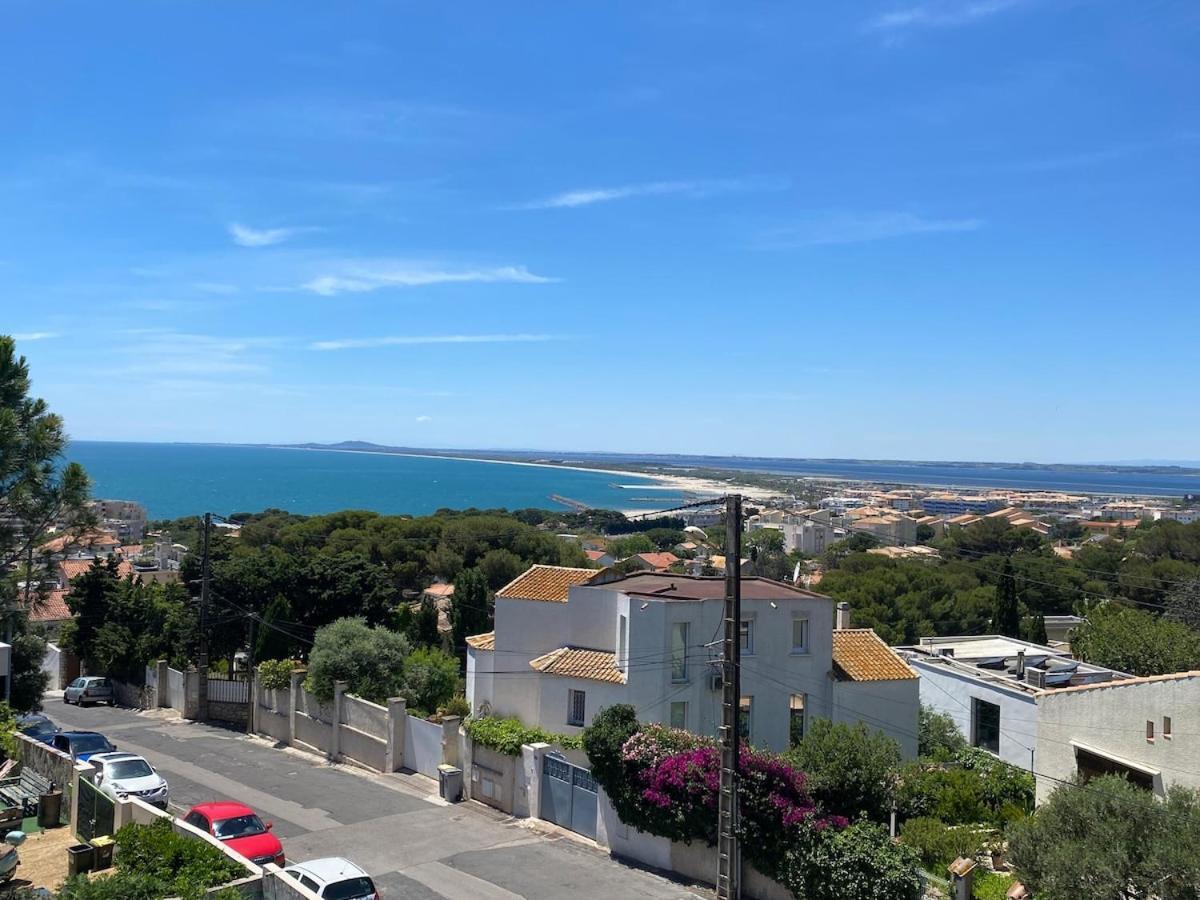 Vue Au Coeur De La Corniche *